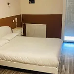 Martinez Hotel