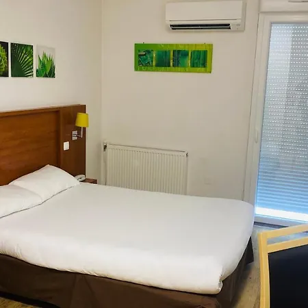 Martinez Hotel 2*
