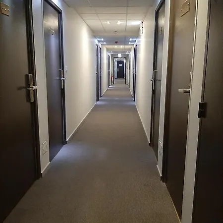 Hotel Martinez Grenay
