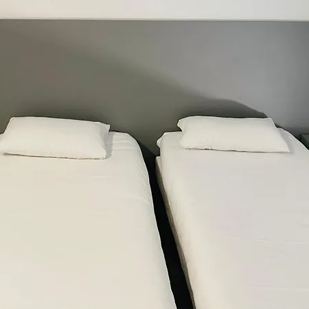 Hotel Martinez 2*