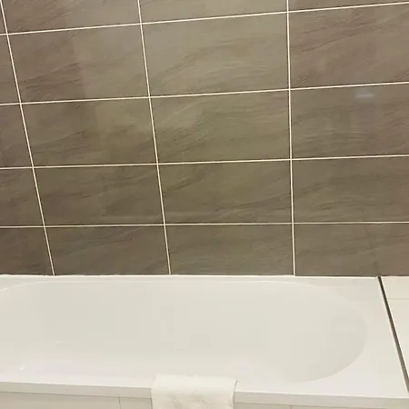 Hotel Martinez 2*