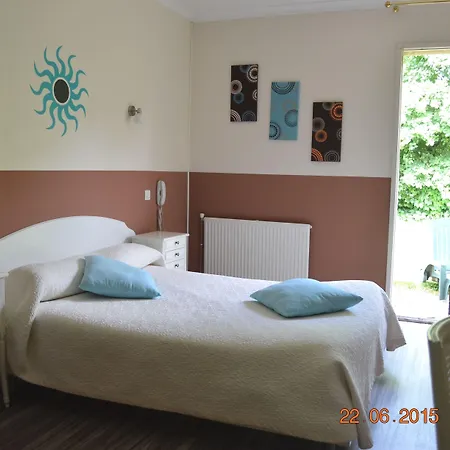 Hotel Martinez Grenay