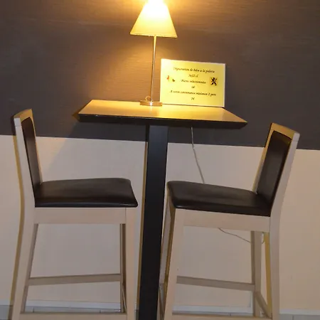 Hotel Martinez Grenay