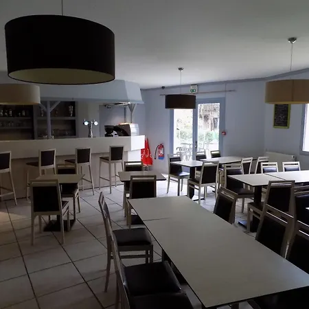Otel Martinez